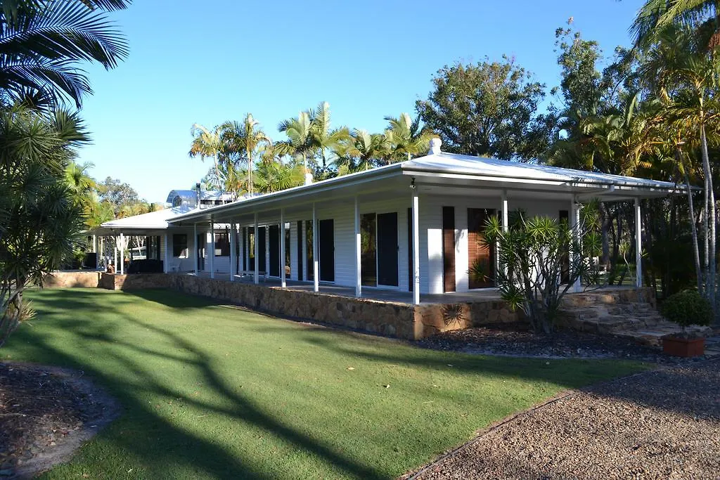 Holiday home Beach Stone House Noosaville Australia